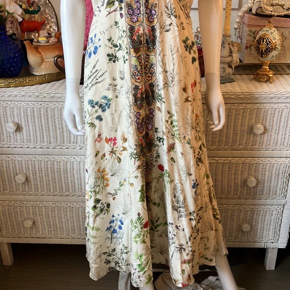 Anthropologie Geisha Designs Donna floral print Midi dress Size Medium - Picture 3 of 12